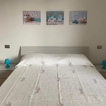 Pinkhouse Apartment